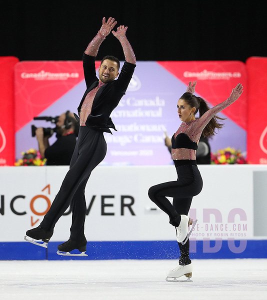 Lilah Fear & Lewis Gibson (GBR)