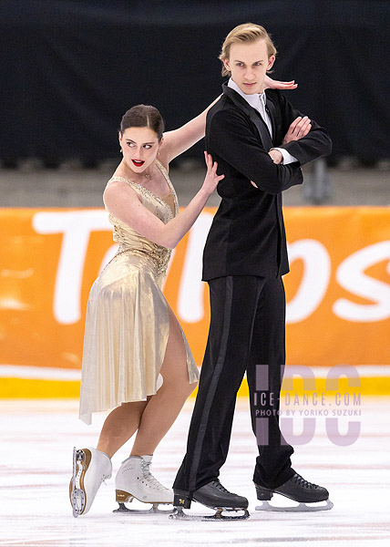 Adrienne Carhart & Oleksandr Kolosovskyi (AZE)