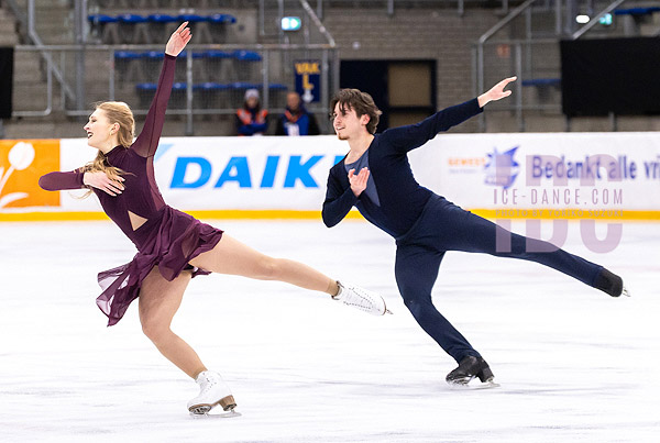 Alicia Fabbri & Paul Ayer (CAN)