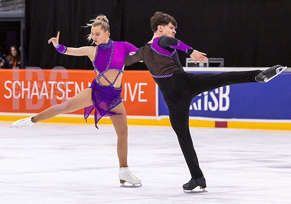 Loicia Demougeot & Theo le Mercier (FRA)