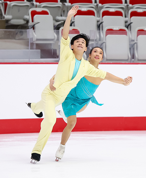 Chloe Nguyen & Brendan Giang