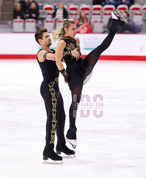 Molly Lanaghan & Dmitre Razgulajevs