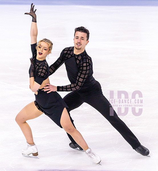 Marie Dupayage & Thomas Nabais (FRA)