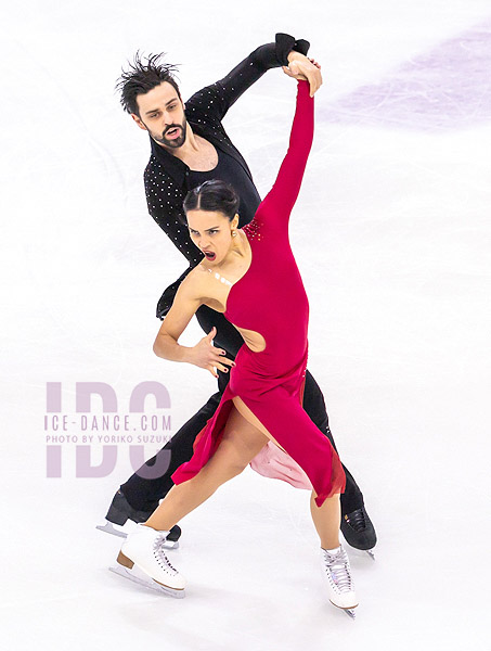 Jennifer Janse Van Rensburg & Benjamin Steffan (GER)