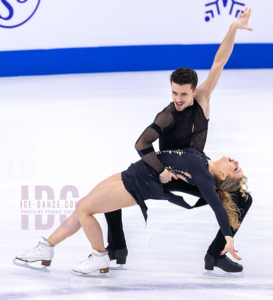 Marie Dupayage & Thomas Nabais (FRA)