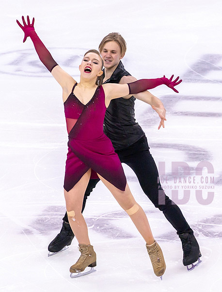 Mariia Pinchuk & Mykyta Pogorielov (UKR)