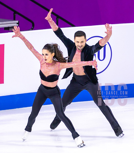 Lilah Fear & Lewis Gibson (GBR)