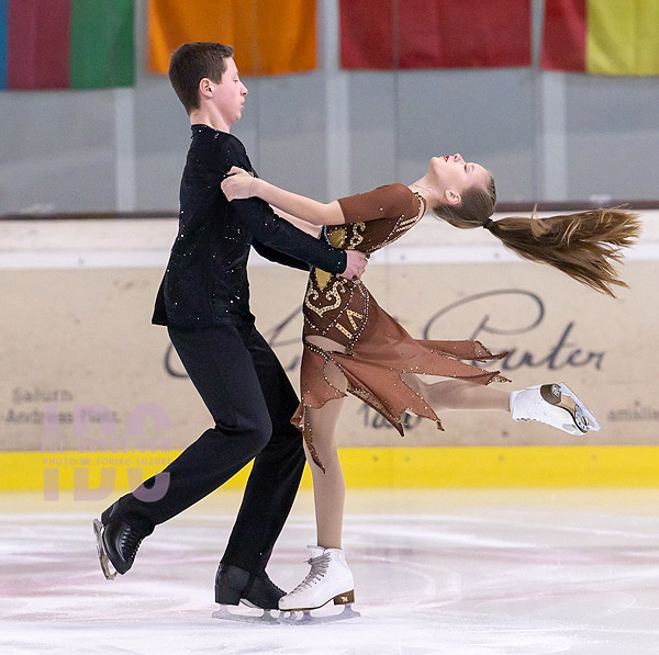 Eryn Alavera & Sasha Rossignol (FRA)