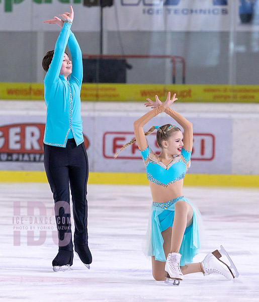 Johana Cechova & Vlastimil Mrazek (CZE)