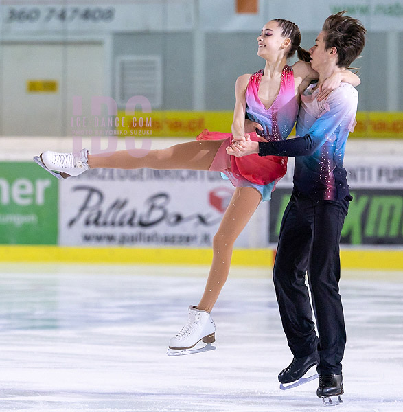 Aneta Vaclavikova & Ivan Morozov (SVK)