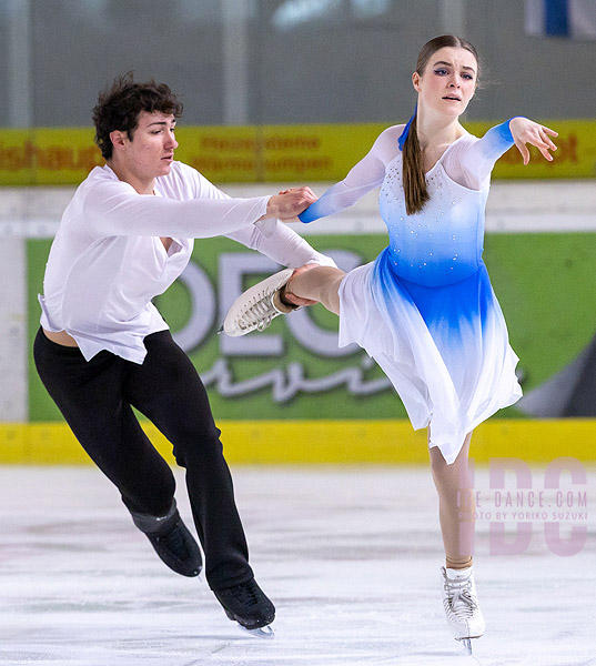 Molly Hairsine & Alessio Surenkov-Gultchev (GBR)