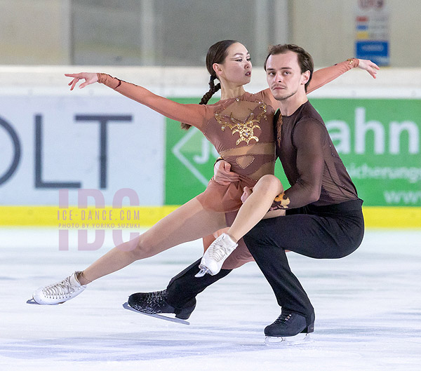 Gaukhar Nauryzova & Boyisangur Datiev (KAZ)