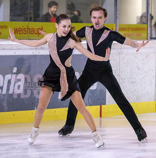 Gaukhar Nauryzova & Boyisangur Datiev (KAZ)