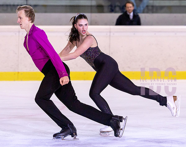 Adrienne Carhart & Oleksandr Kolosovskyi (AZE)