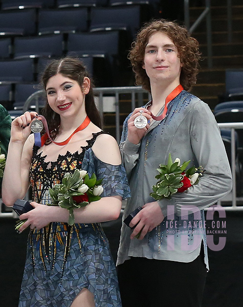Jenna Hauer & Benjamin Starr (pewter)