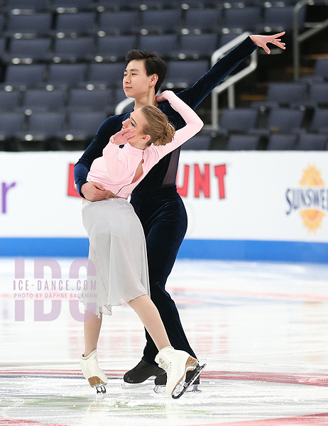 Michelle Deych & Ryan Hu