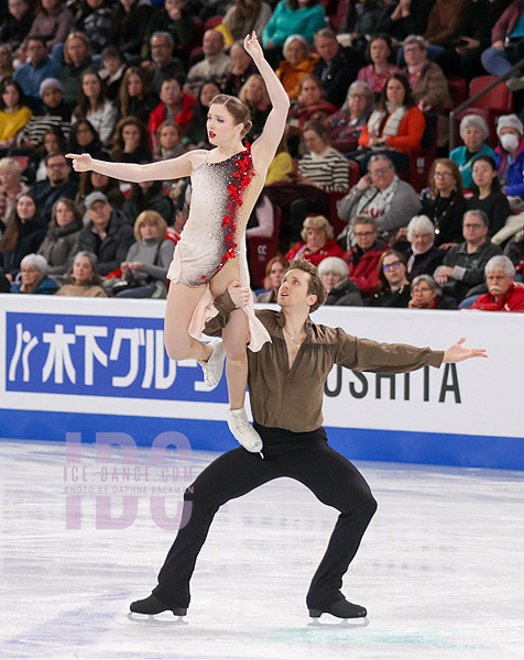 Christina Carreira & Anthony Ponomarenko (USA)