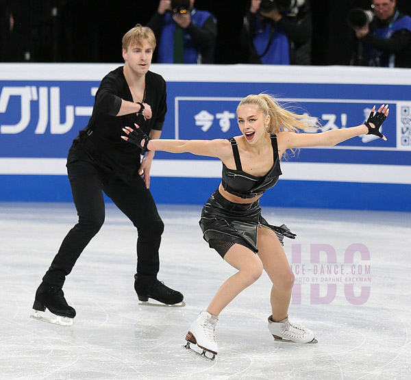 Evgeniia Lopareva & Geoffrey Brissaud (FRA)