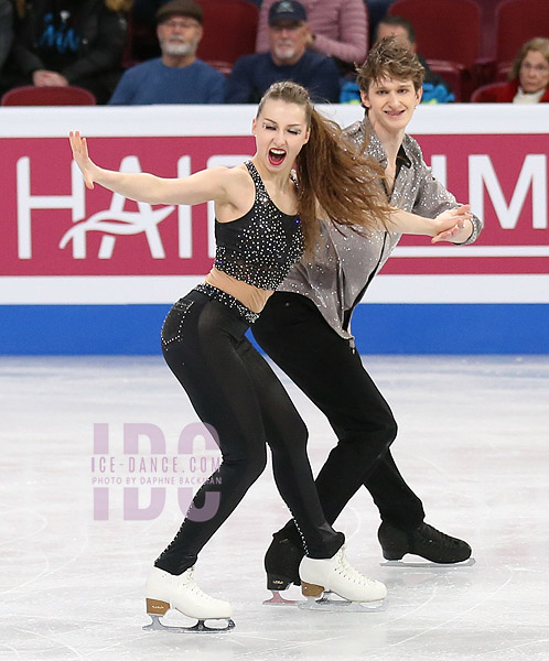 Mariia Holubtsova & Kyryl Bielobrov (UKR)