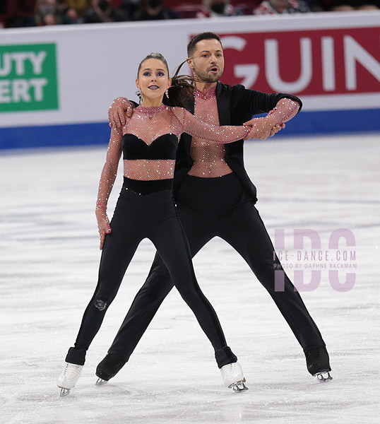 Lilah Fear & Lewis Gibson (GBR)
