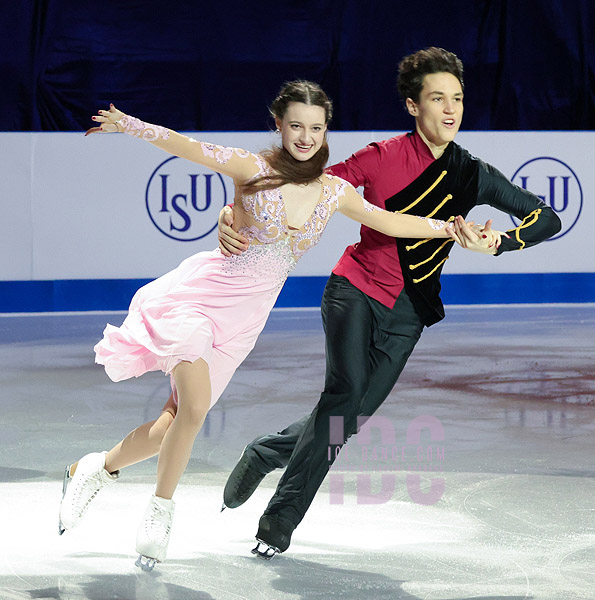 Darya Grimm & Mikhail Savitskiy (GER)