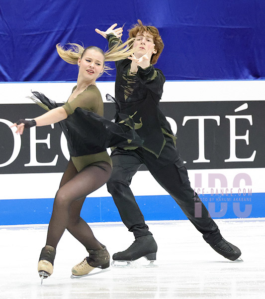 Sofiia Beznosikova & Max Leleu (BEL)