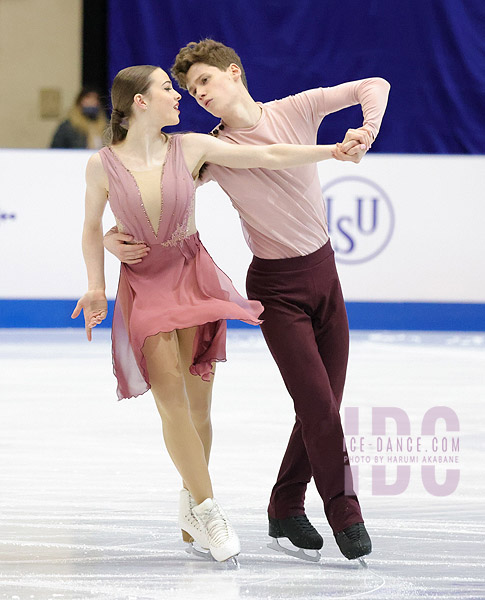 Alisa Korneva & Kieran MacDonald (CAN)