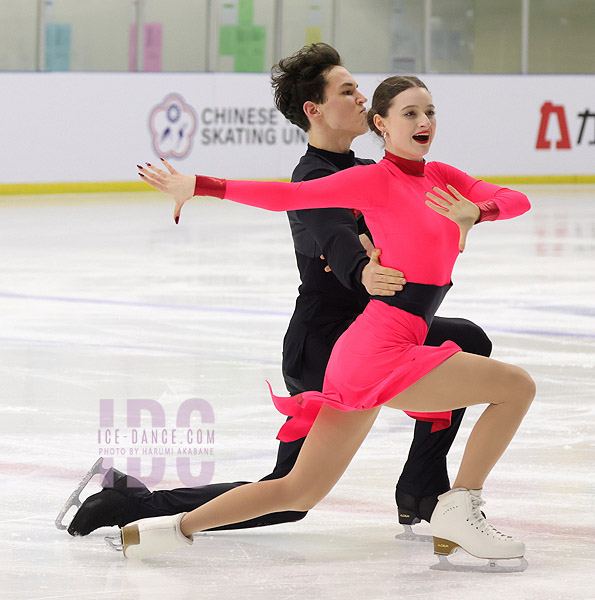 Darya Grimm & Michail Savitskiy (GER)