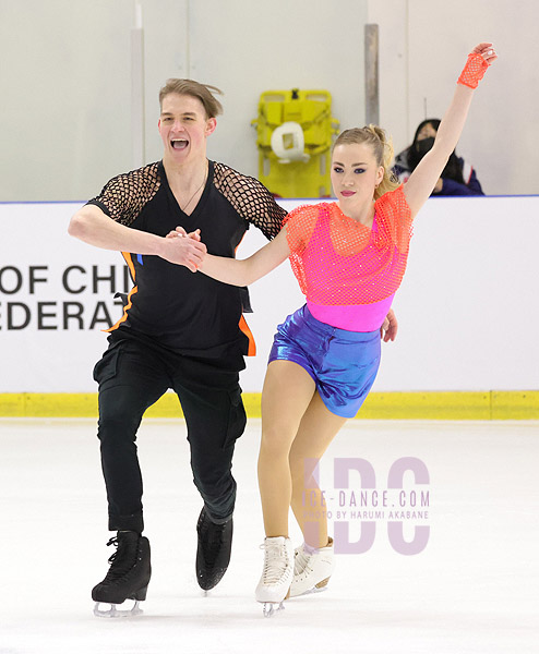 Iryna Pidgaina & Artem Koval (UKR)
