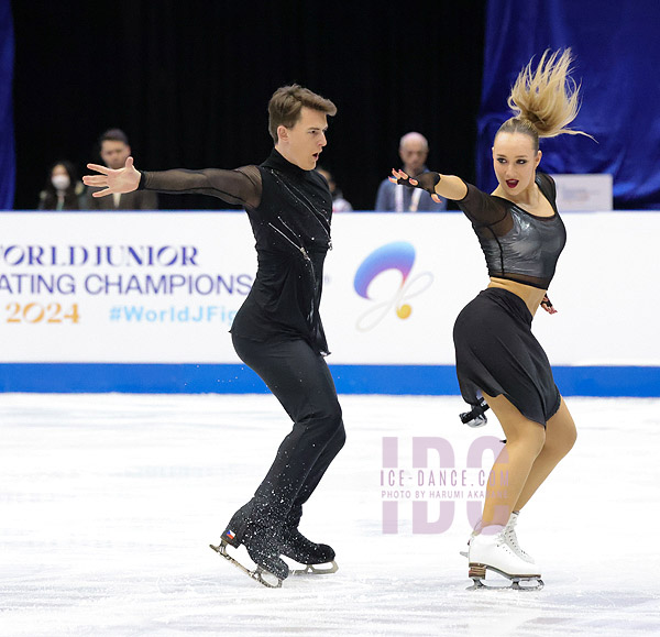 Eliska Zakova & Filip Mencl (CZE)