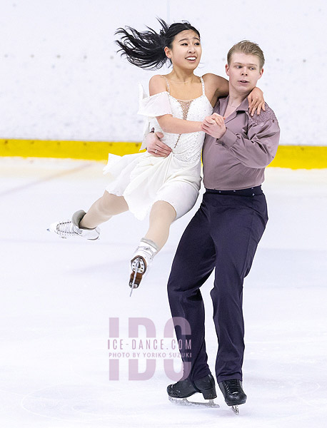 Charlotte Chung & Axel Mackenzie (SWE)