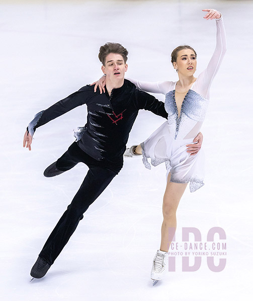 Iryna Pidgaina & Artem Koval (UKR)
