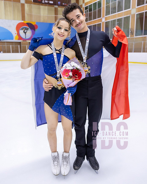 Marie Dupayage & Thomas Nabais (FRA)