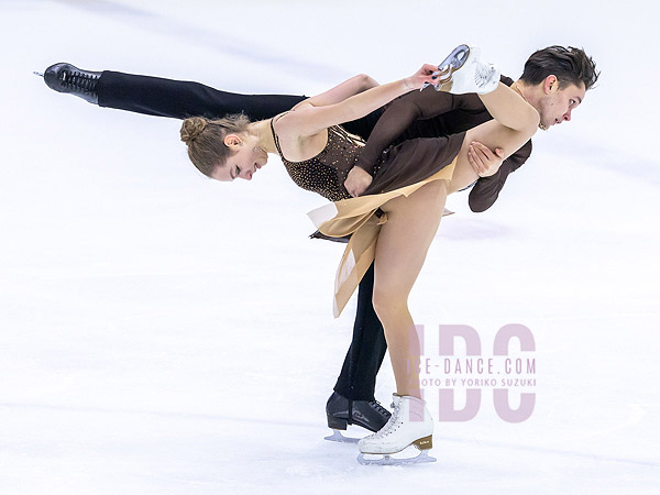 Sofiia Dovhal & Wiktor Kulesza (POL)