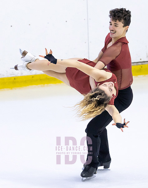 Marie Dupayage & Thomas Nabais (FRA)