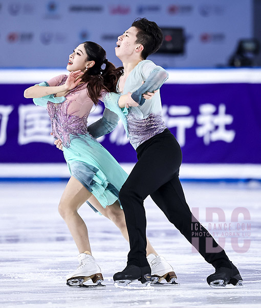 Zixi Xiao & Linghao He