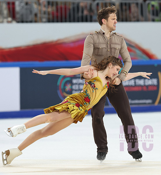 Christina Carreira & Anthony Ponomarenko (USA)