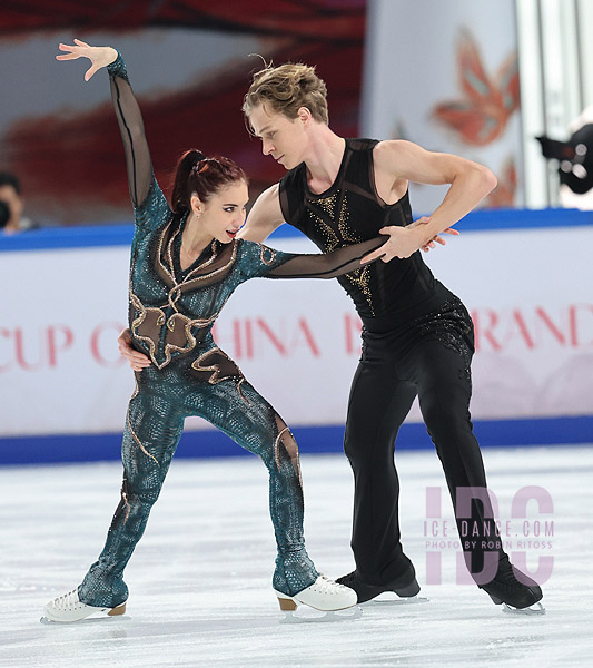 Diana Davis & Gleb Smolkin (GEO)
