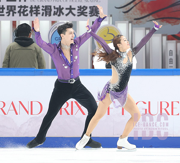 Junfei Ren & Jianing Xing (CHN)