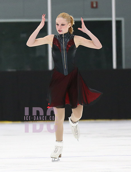 Elyssa Borden