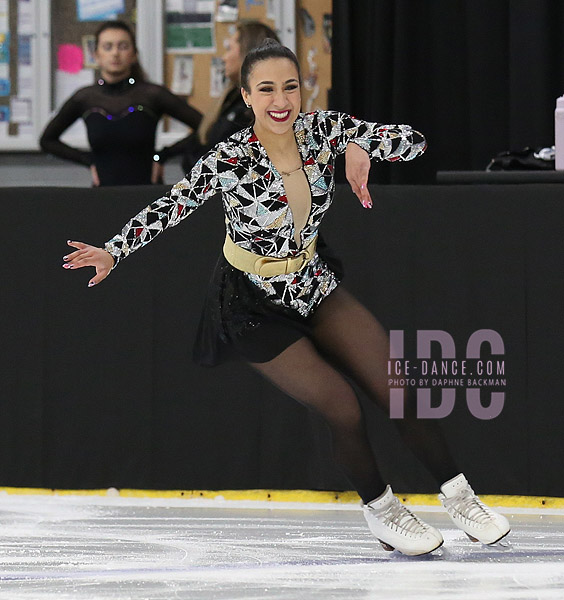 Mina Esfandiari