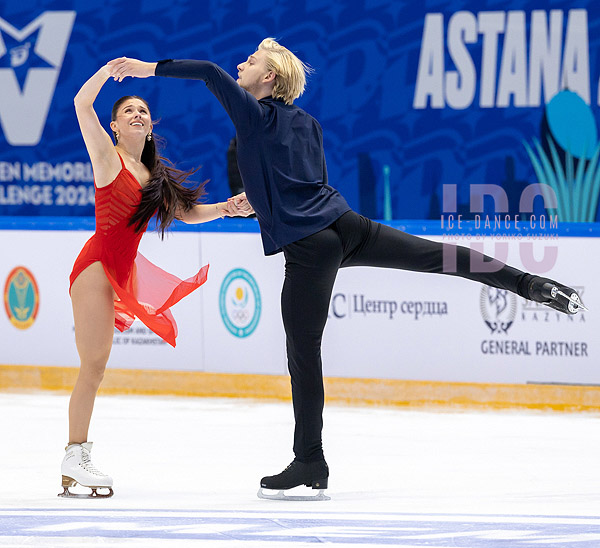 Zoe Larson & Andrii Kapran (UKR)