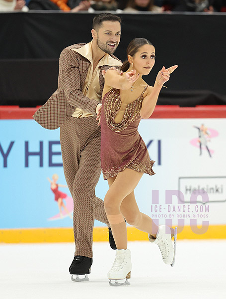 Lilah Fear & Lewis Gibson (GBR)