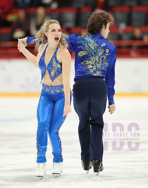 Eva Pate & Logan Bye (USA)