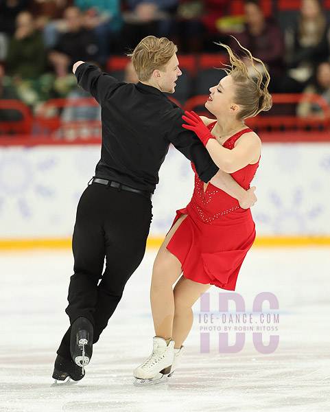 Mariia Pinchuk & Mykyta Pogorielov (UKR)