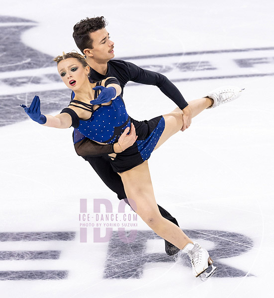 Marie Dupayage & Thomas Nabais (FRA)