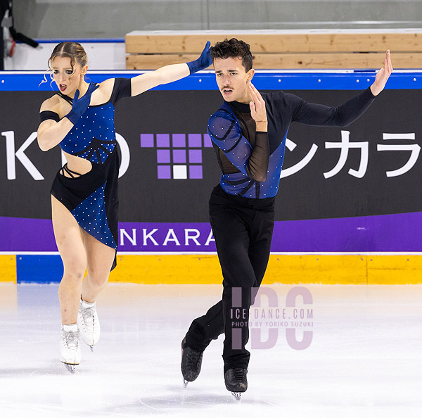 Marie Dupayage & Thomas Nabais (FRA)