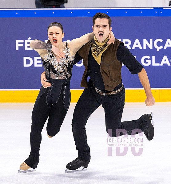 Marie-Jade Lauriault & Romain Le Gac (FRA)