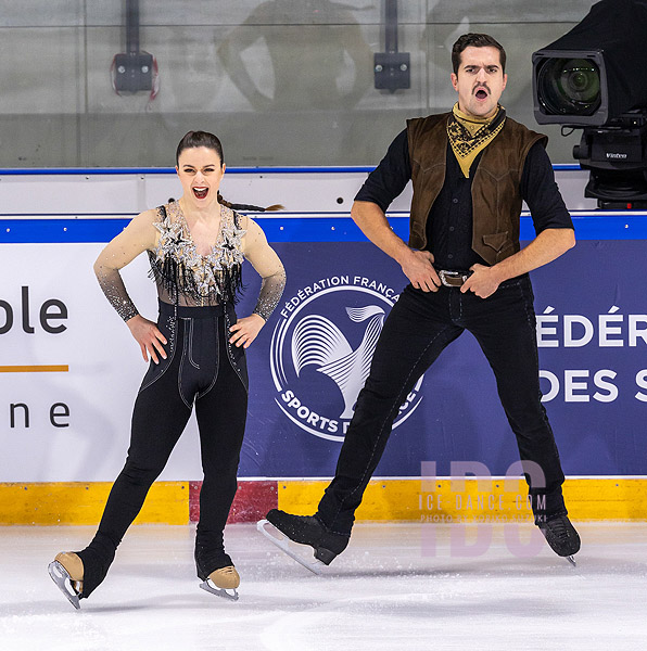 Marie-Jade Lauriault & Romain Le Gac (FRA)