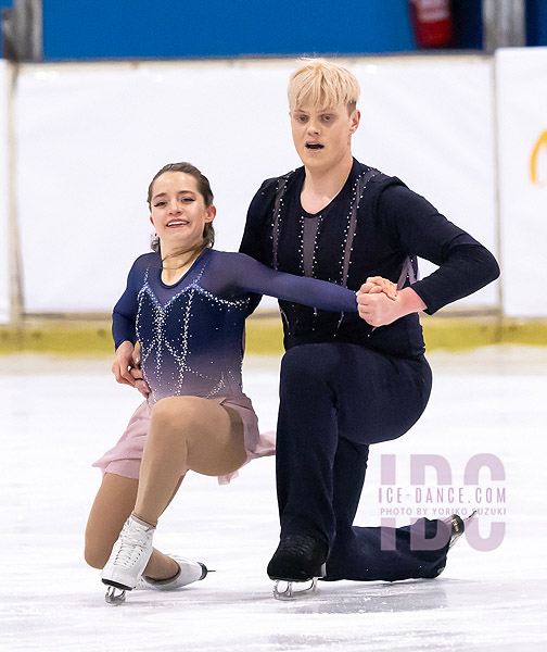Gabriela Palomeque & Tanner White (ECU)